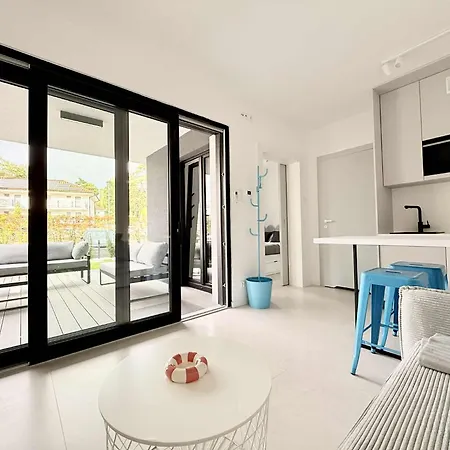 Casa Del Mar Przy Plazy アパートホテル ポビエロボ