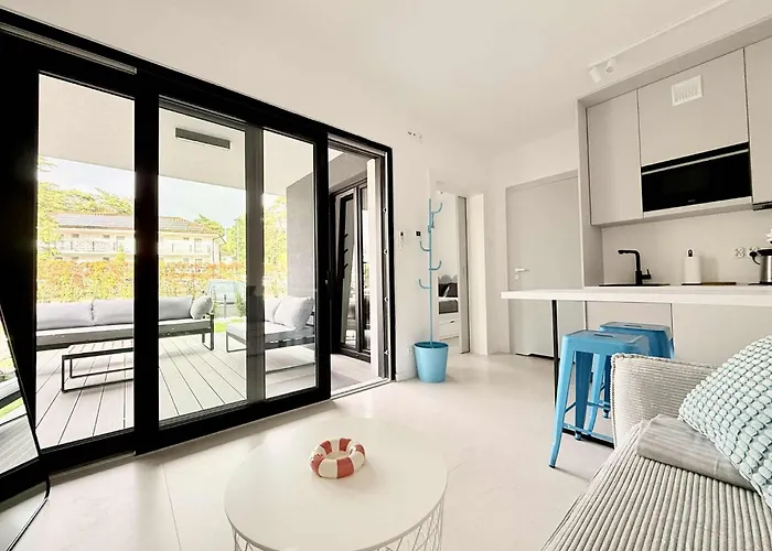 Casa Del Mar Przy Plazy 아파트호텔 포비에로보